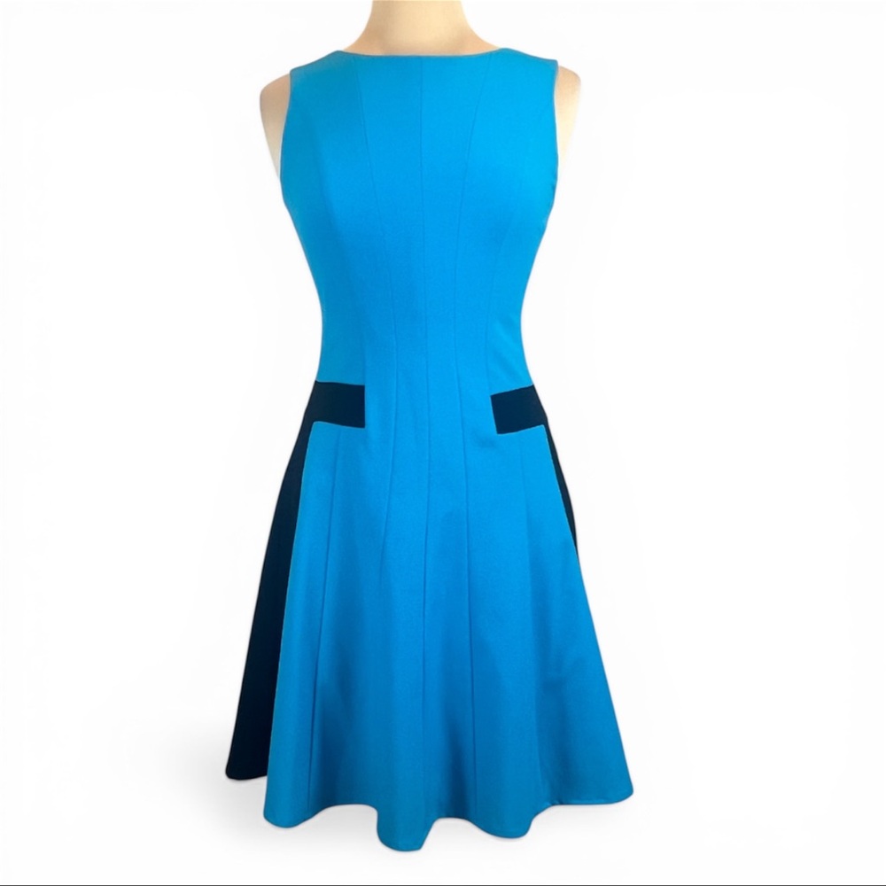 Calvin Klein Women’s Size 2 Small Blue Turquoise w Black Sleeveless Fitted Dress